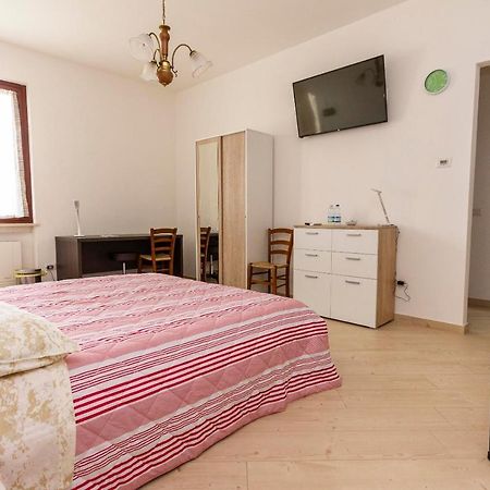 La Colomba B&B Castellaro  Extérieur photo